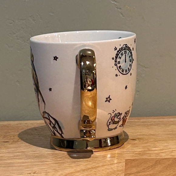 NEW Disney Princess Ceramic Cinderella Mug With Gold Handle Made By Zrike Brands - Picture 4 of 5